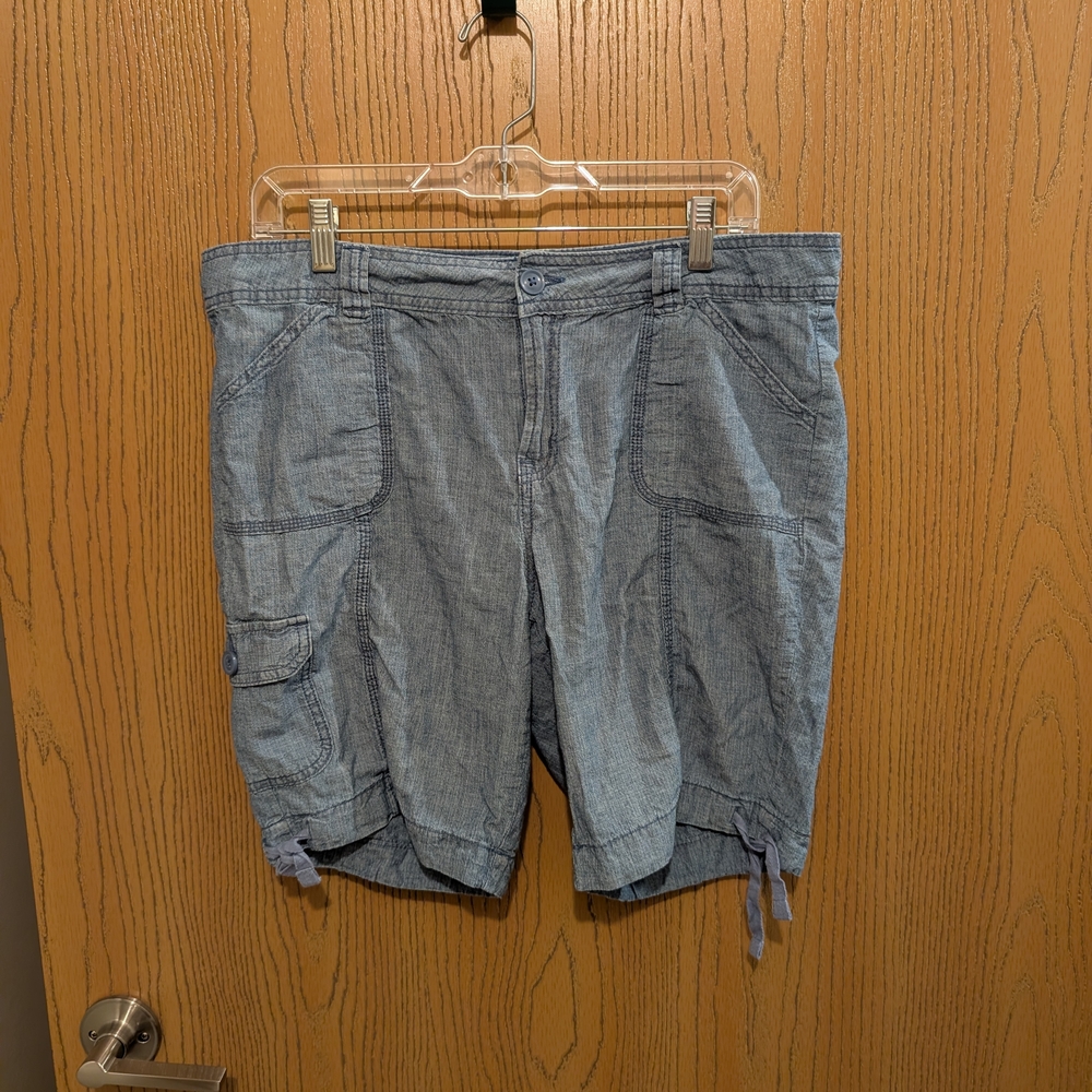 St. John's Bay Denim Blue Cargo Bermudas
